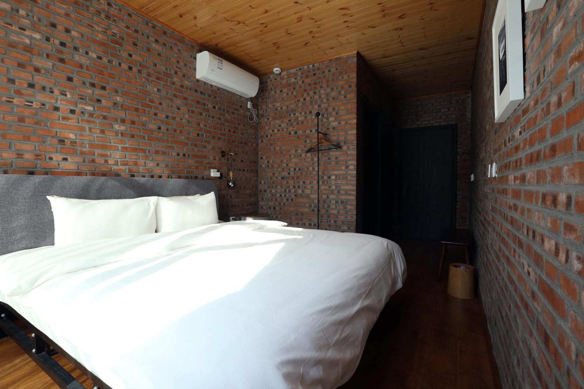 هوايرو Beijing Mutianyugreat Wall Let'Sgo Hotel&Bar المظهر الخارجي الصورة